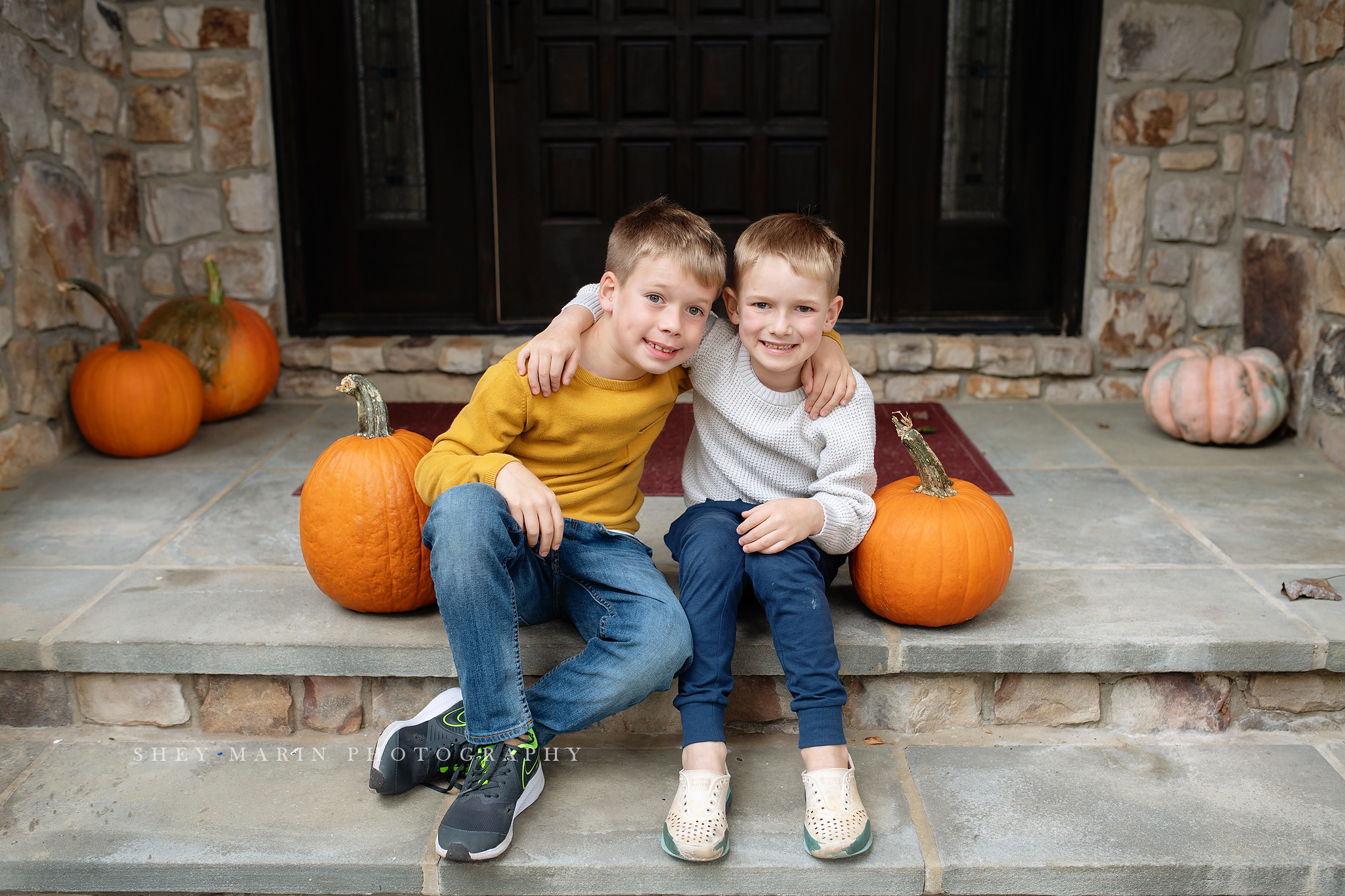 annual fall family photos