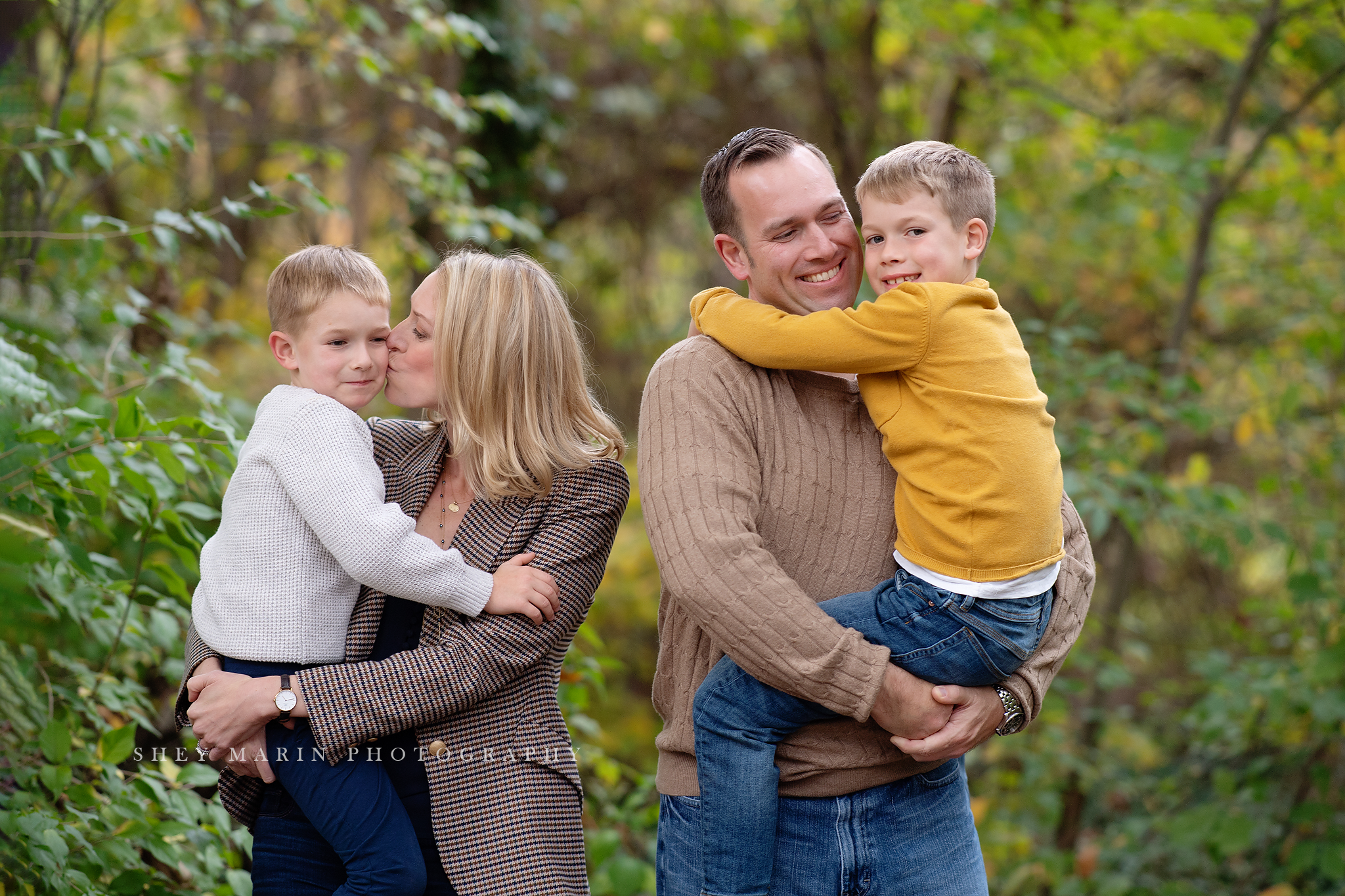 annual fall family photos